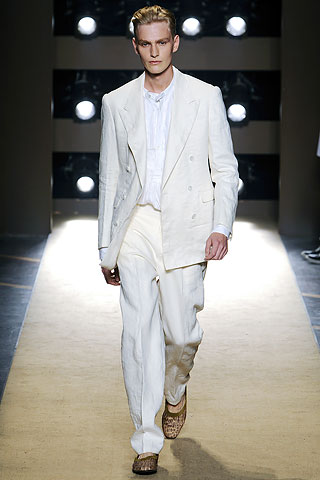 Gianfranco Ferre / - 2011